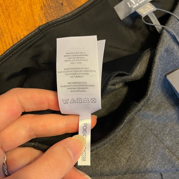 NWT- Lysse Ponte Charcoal Grey High Waist Pants Wrinkle Resistant Waist Shaping - Picture 12 of 15